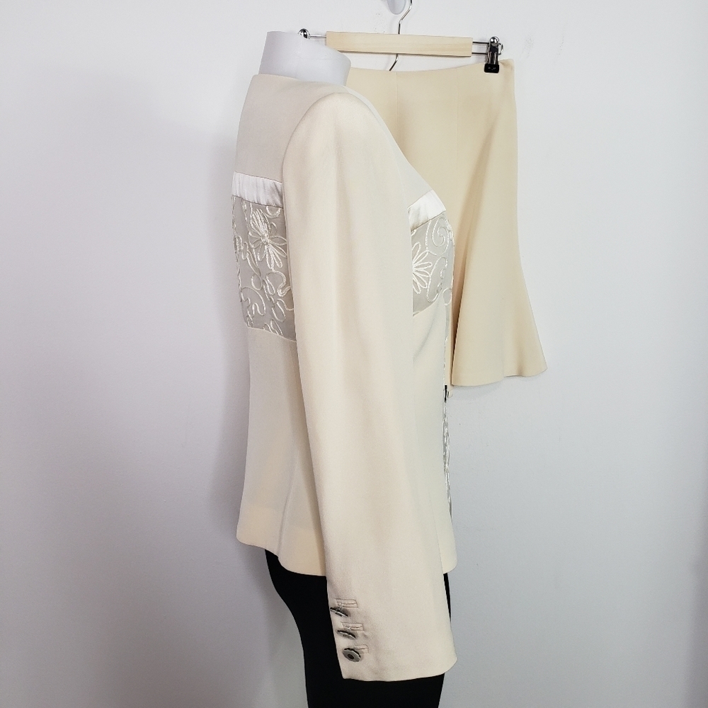 Provasou cream silk skirt suit flower buttons floral embroidered - Picture 7 of 13